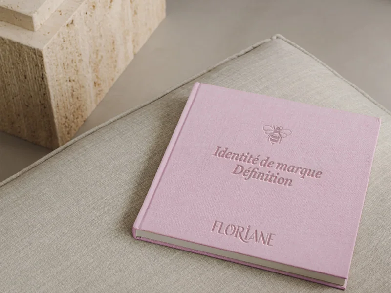 Photos représentant l'article : identité de marque définition par le studio floriane