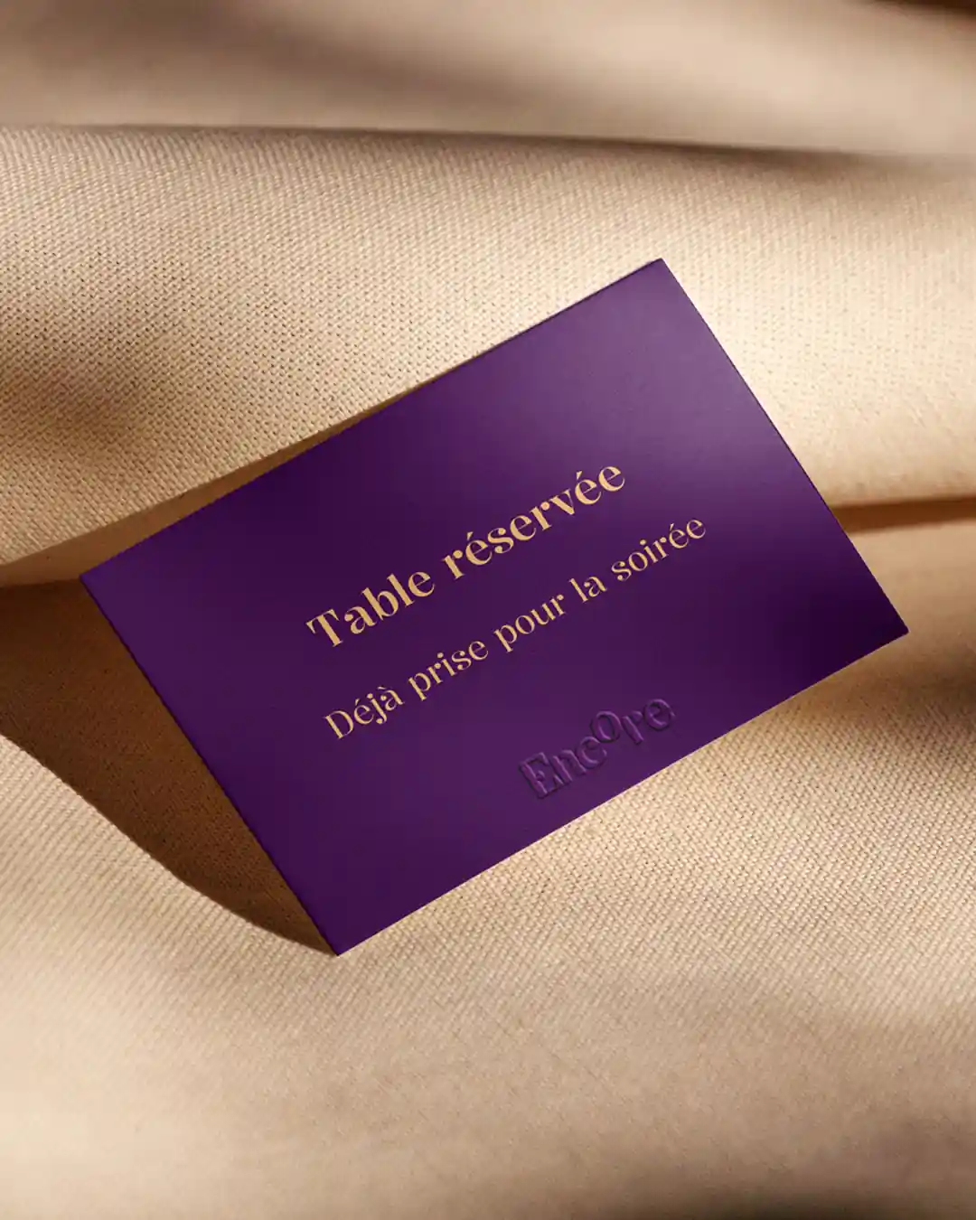 Carte de "Table réservé" pour compléter l'univers visuel de Encore Pizza.